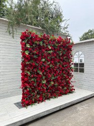 14e07295 9707 4656 a80c 1f36d4c85fd0 1703361094 Flower Wall - Amore