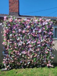 Flower Wall - Daphne