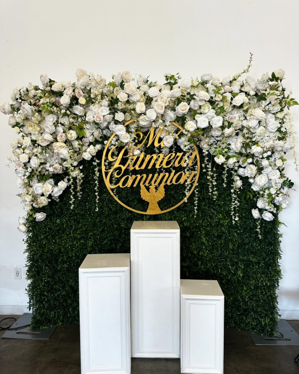 Flower Wall - Penelope